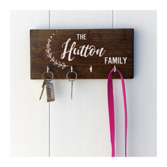 Personalized key holder for wall with family name, wooden key holder with 4 hooks, rustic key rack, farmhouse style, realtor - Bloom And Anchor