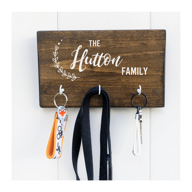 Personalized key holder for wall with family name, wooden key holder with 3 hooks, realtor gift, rustic key rack, farmhouse style - Bloom And Anchor