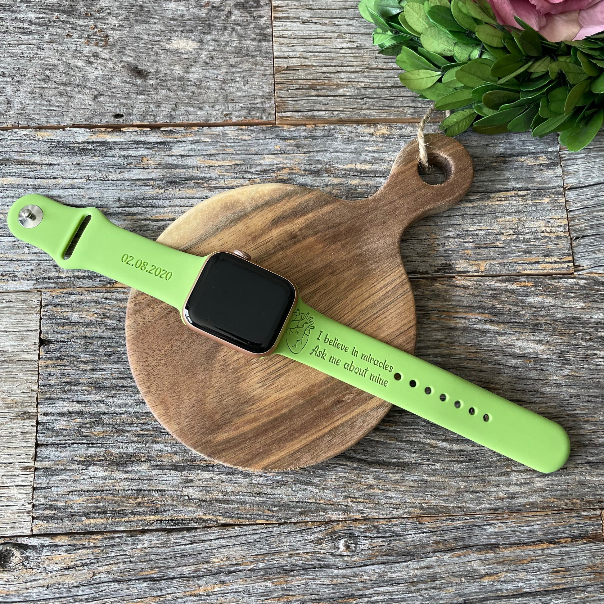 Custom engraved apple watch band with DATE